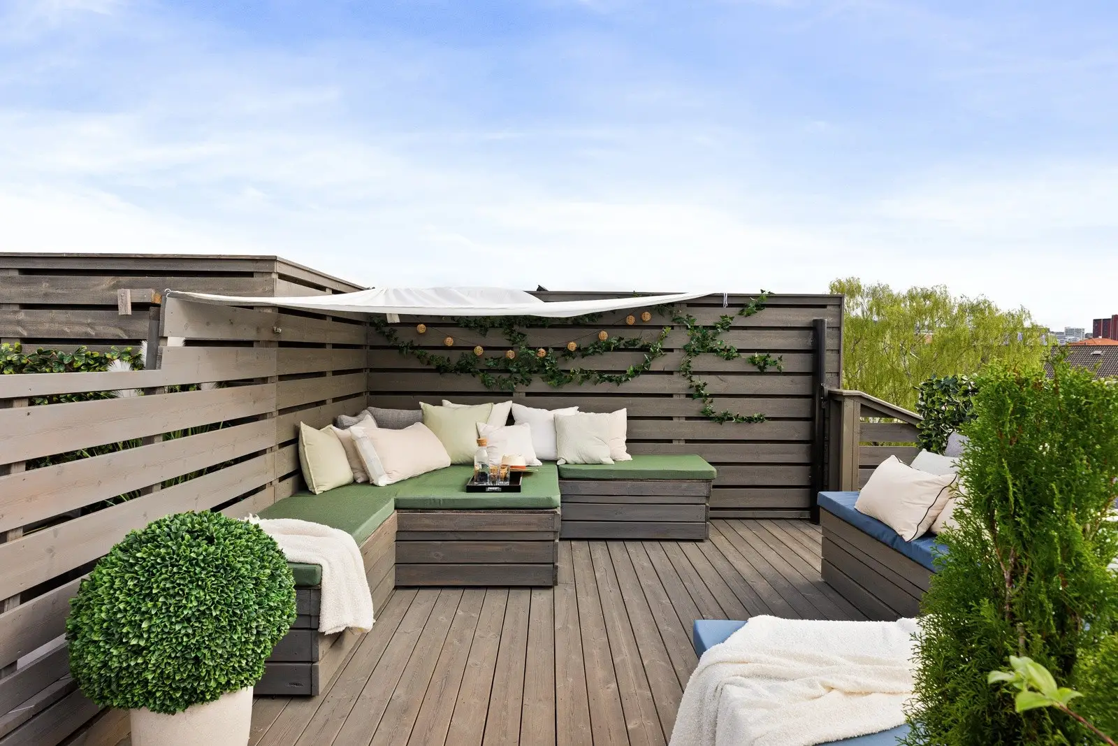- Takterrasse -